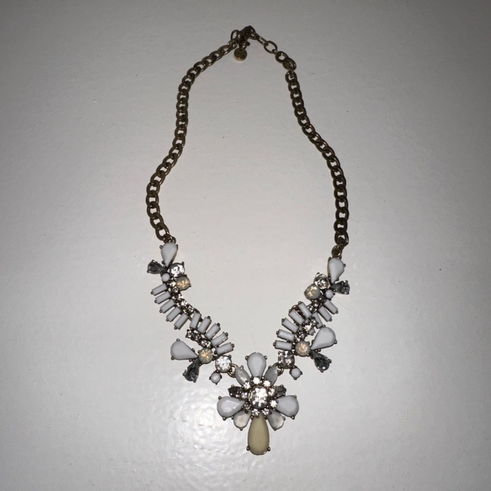 Statement Necklace - Picture 3 of 3